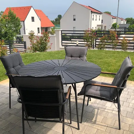 Sbm Apartman Appartement